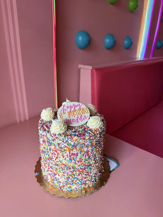 SugarHi | Cakes & Dessert | Ice Creams & Candies Picture 5