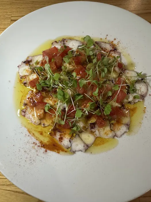 Ibiza Kitchen Picture 4