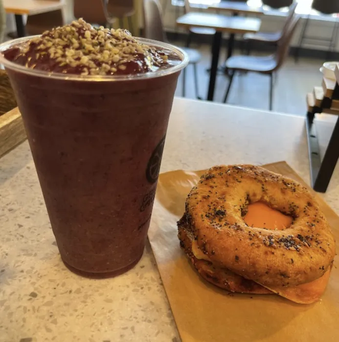 Green & Tonic Picture 9