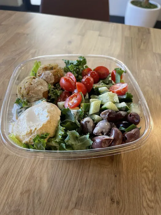 Green & Tonic Picture 5