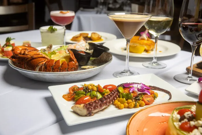 Mentor’s Mediterranean Steakhouse Picture 1