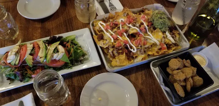 Quaker Hill Tavern Picture 4