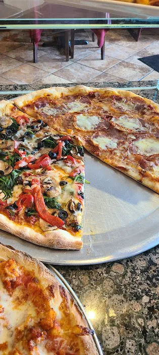 Pizza Beat - Briarcliff Picture 9