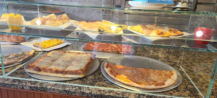 Pizza Beat - Briarcliff Picture 4