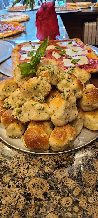 Pizza Beat - Briarcliff Picture 1