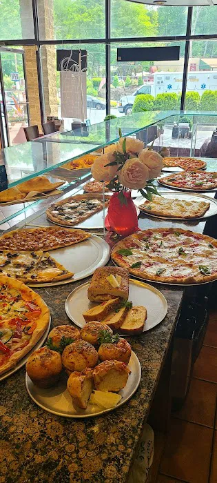 Pizza Beat - Briarcliff Picture 2