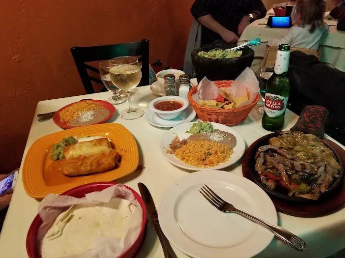 Maya Riviera Bar & Restaurant Picture 1