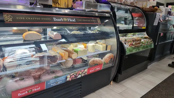 Briarcliff Market & Deli Picture 5