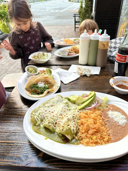 Maya’s Taqueria - Authentic Mexican Food Picture 6