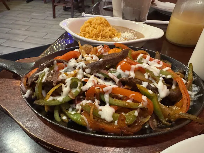 Maya’s Taqueria - Authentic Mexican Food Picture 2