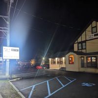 512 Bistro Bar & Restaurant ico