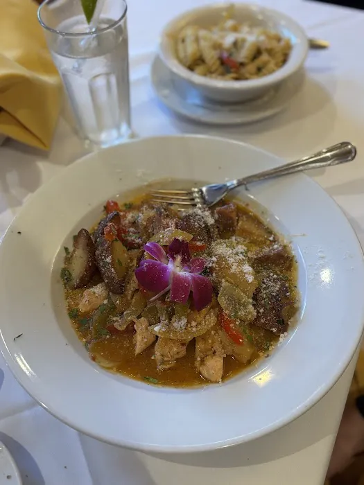 512 Bistro Bar & Restaurant Picture 9