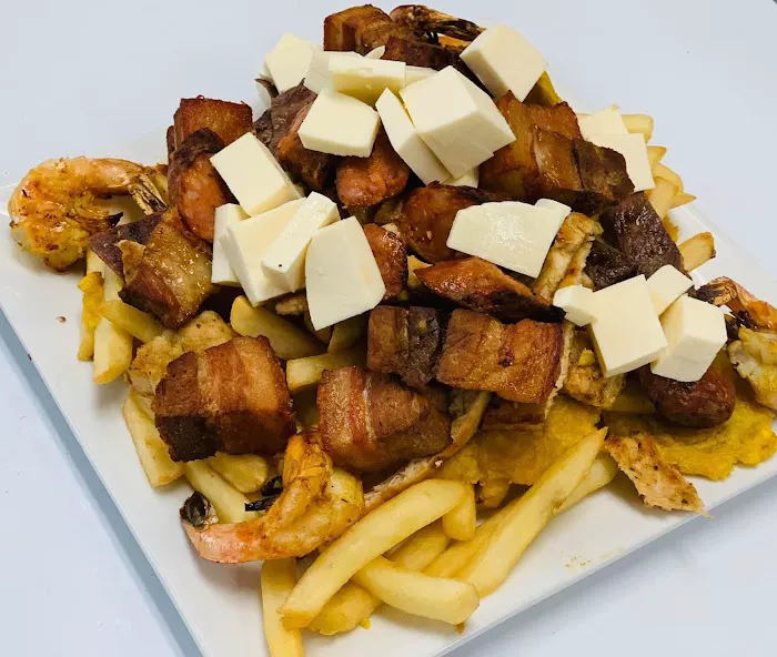 Sabores Sport Bar Picture 7