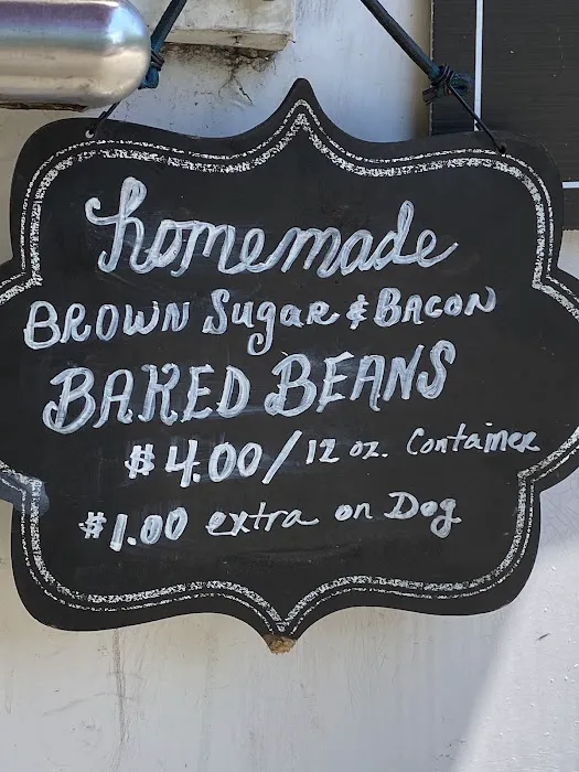 Lou's Wagon (Hot dog truck) Picture 10