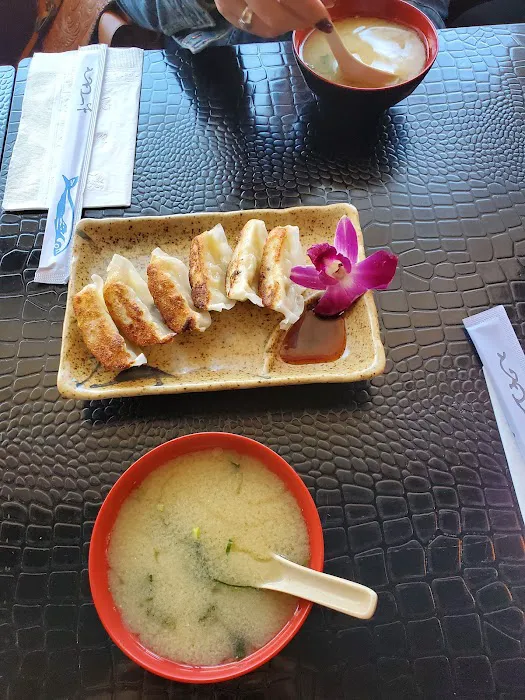 Yama Fuji Sushi Picture 10