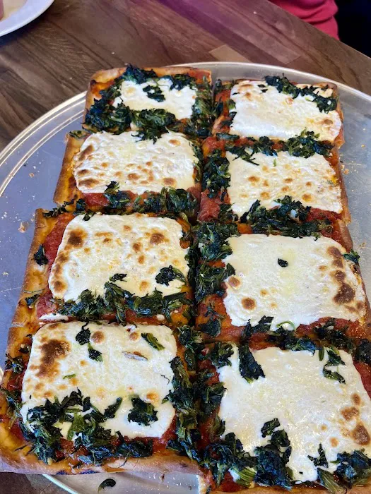 Frankies Pizza & Pasta Picture 7