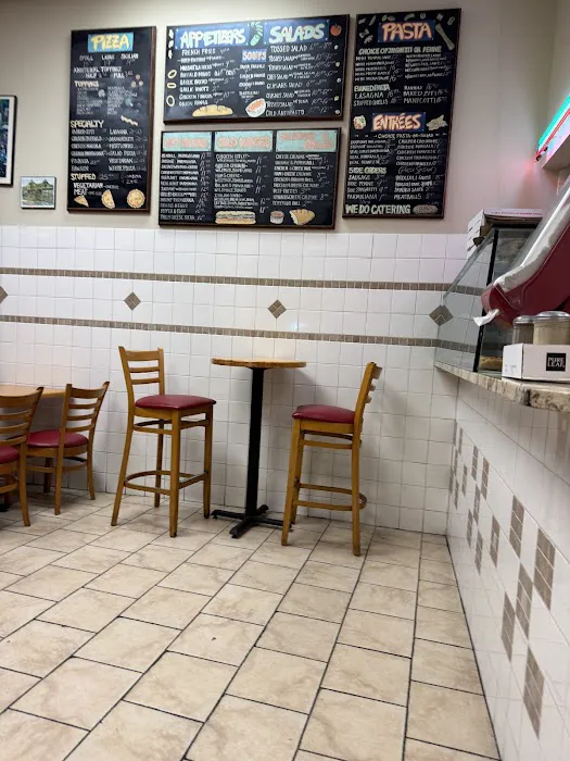 Lucy's Pizza Picture 6