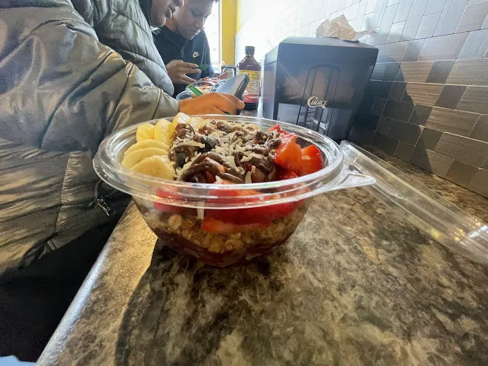 Live Up Juice Bar Picture 6