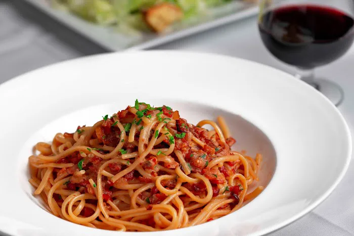 Flames Bar and Grill Picture 7