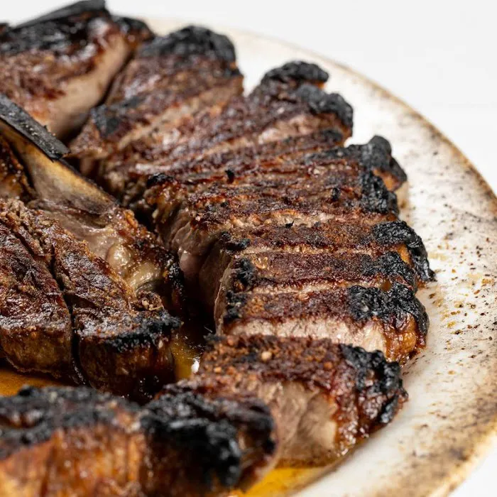 Flames Bar and Grill Picture 10