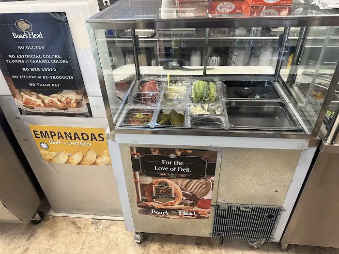 Pacheco’s Deli & Pizza Picture 8