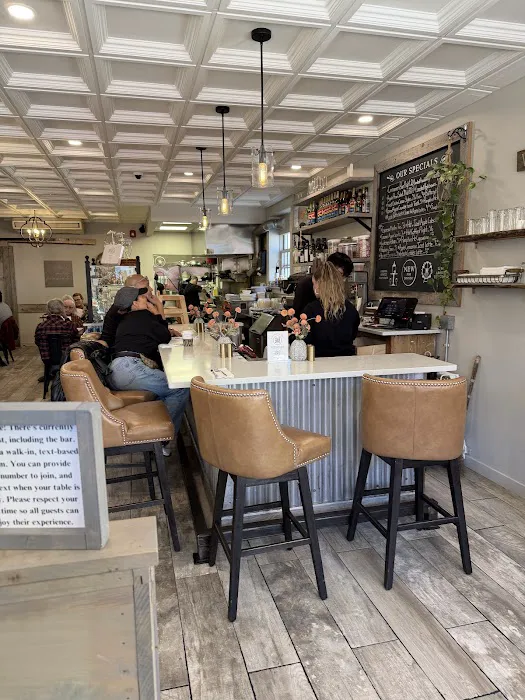 The Tasty Table Picture 6