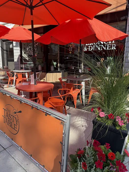 The Tasty Table Picture 5