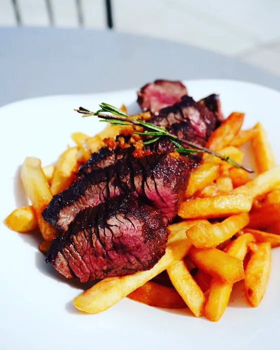 The Tasty Table Picture 10