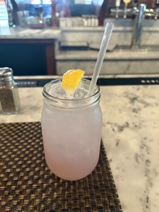 Lexington Square Cafe Picture 7