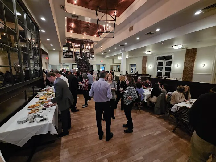 Lexington Square Cafe Picture 4