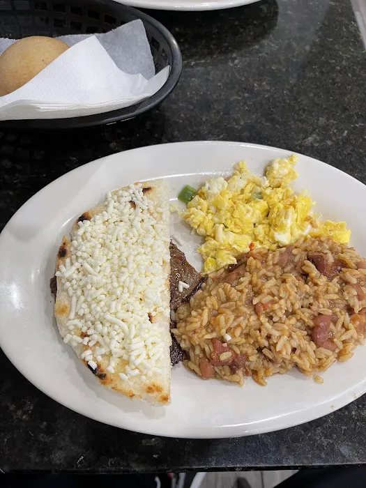 Asi Es Colombia Bakery Restaurant Picture 9