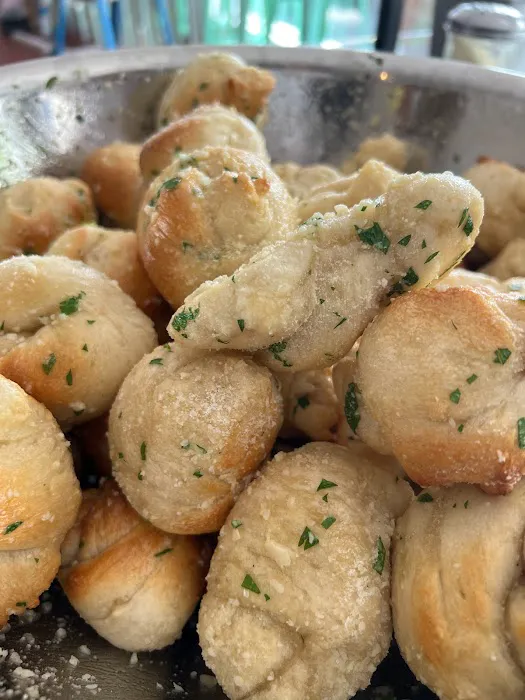 Constantino’s Pizza Picture 2