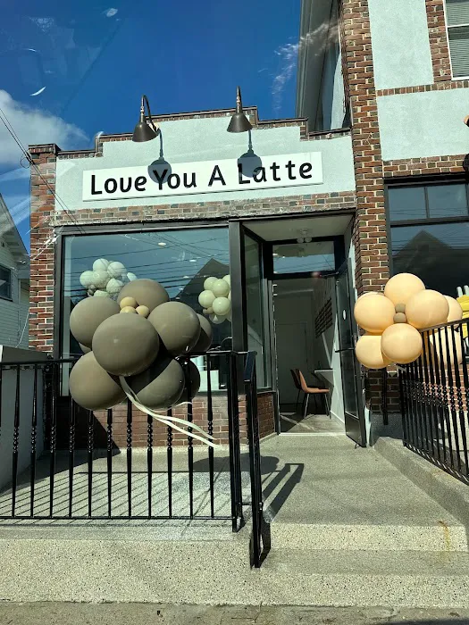 Love You a Latte of Greenwich Picture 5