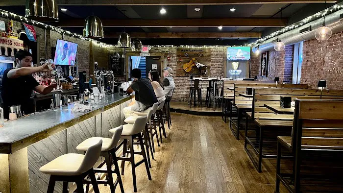 Gates Restaurant + Bar Picture 2