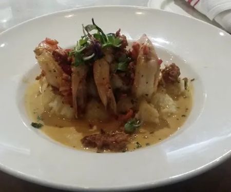 Gates Restaurant + Bar