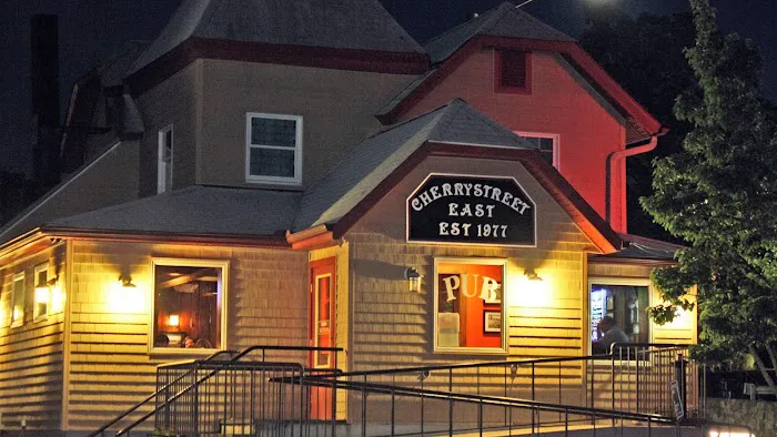 Cherry Street East Picture 8