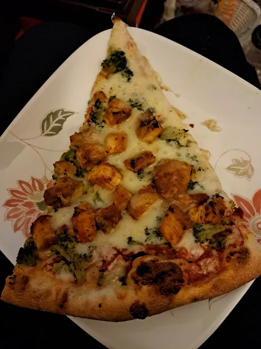 Joe's Pizzeria Picture 4