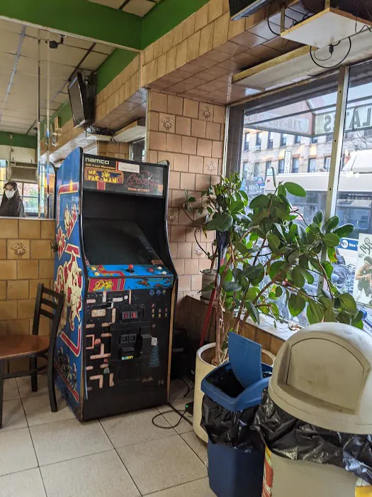 Joe's Pizzeria Picture 3