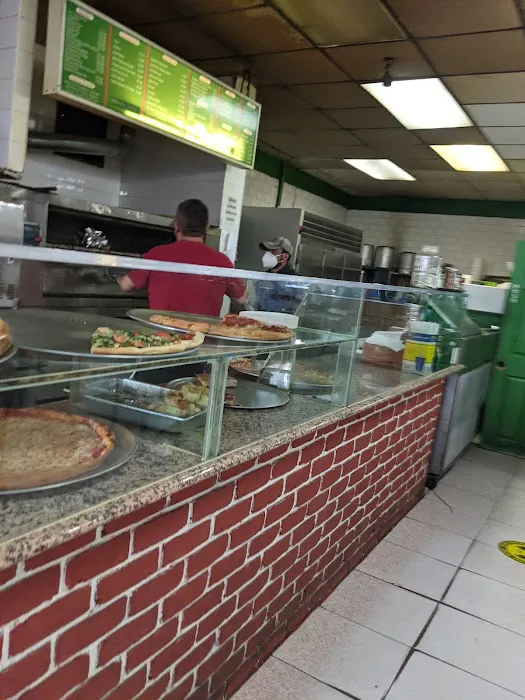 Joe's Pizzeria Picture 10