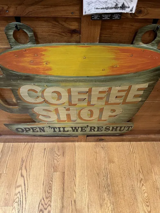 Tall Pine Bar Picture 1