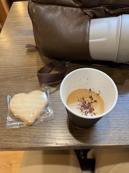 Tall Pine Bar Picture 3