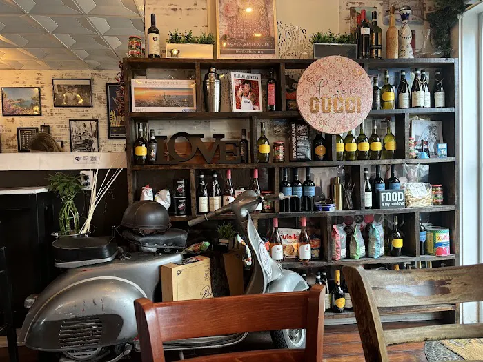 Dolce Italian Café Picture 1