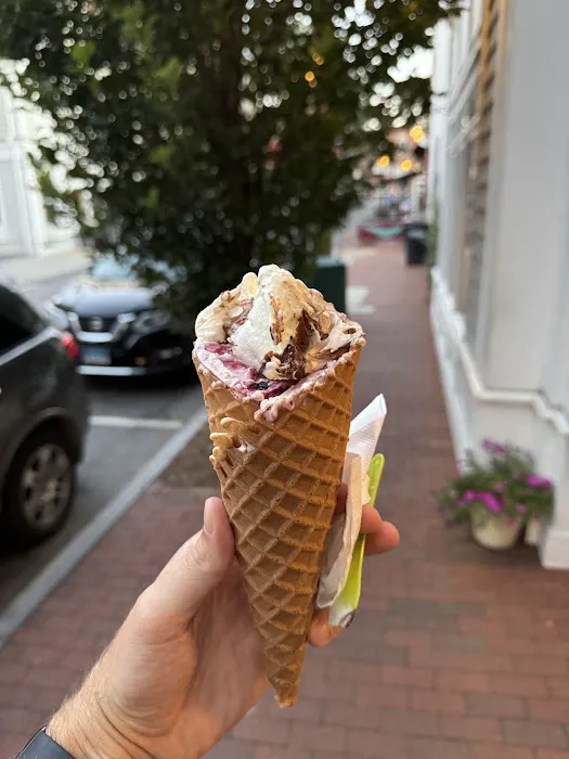 Gelatissimo Artisan Gelato Picture 1