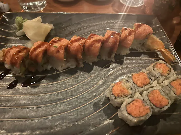 Hashi Sushi Picture 9