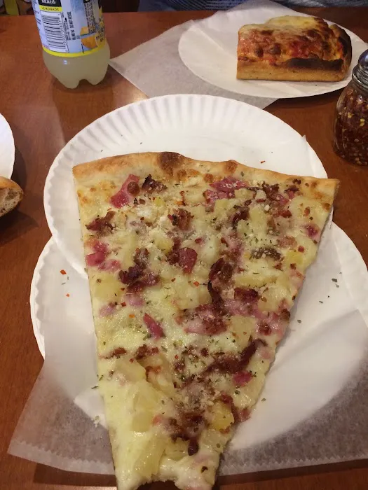 Pinocchio Pizza Picture 7