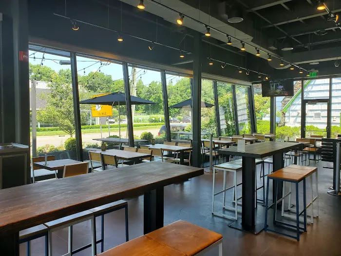 Shake Shack Darien Picture 7