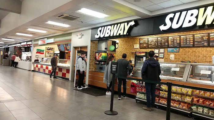 Chipotle Mexican Grill Picture 3