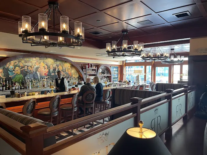 Roots Ocean Prime Picture 3