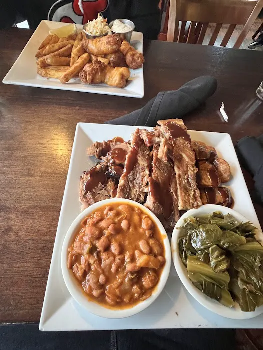 The Boatyard at Smokey Joe's BBQ Picture 1