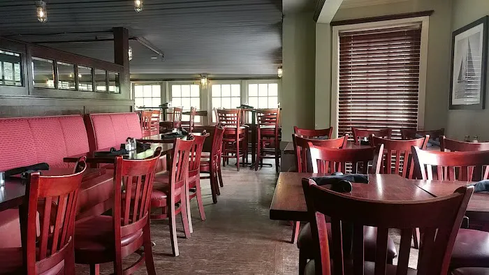 The Boatyard at Smokey Joe's BBQ Picture 5